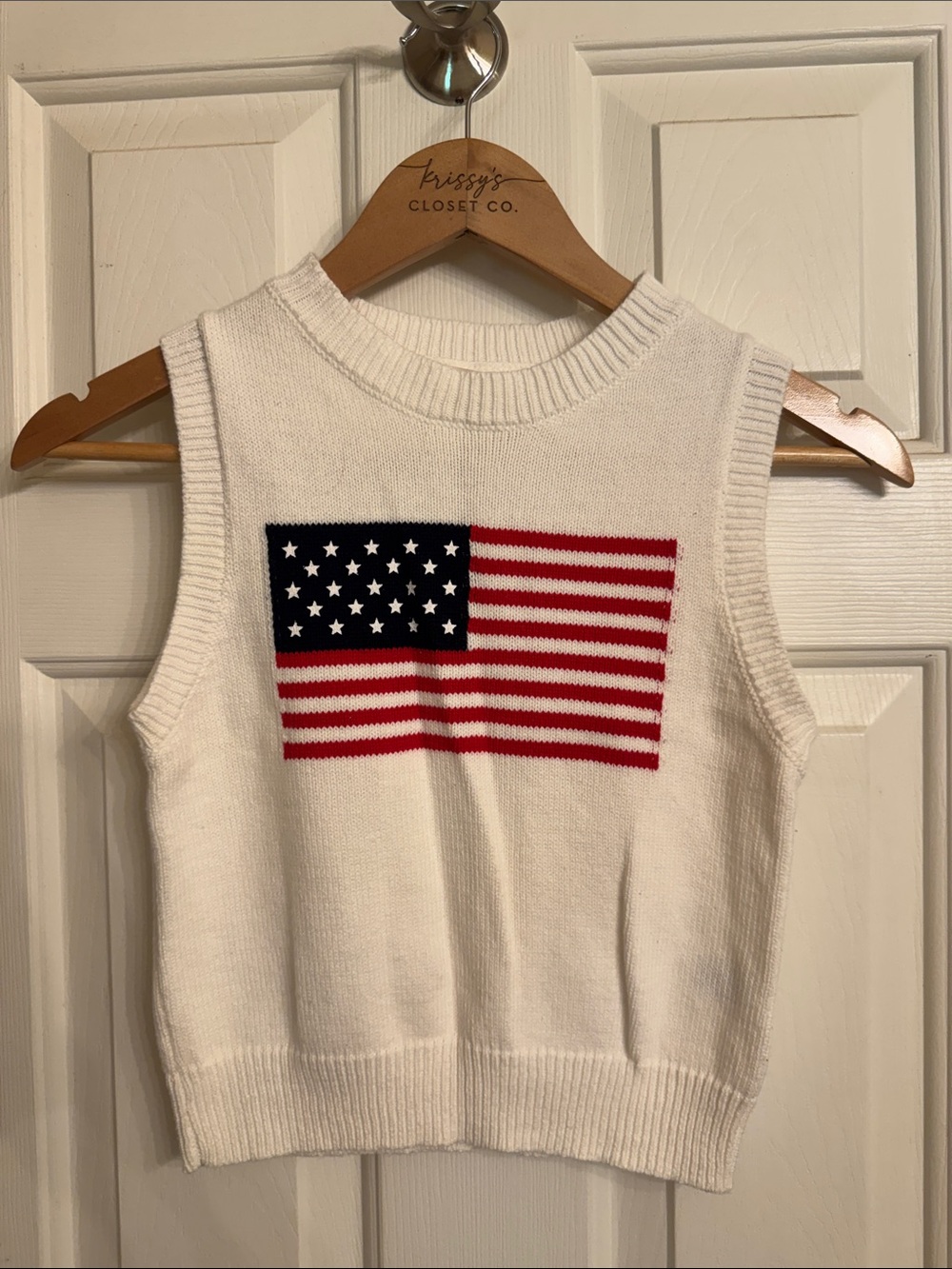moon & madison White Sleeveless Knit Vest with Red & Blue Flag Detail